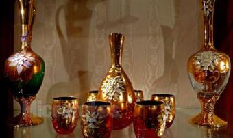 Qingdao glass products factory how to achieve energy conservation and emissions reduction?